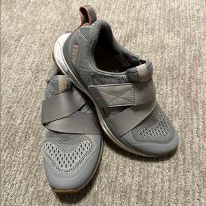 TIEM cycling Shoes WITH clips